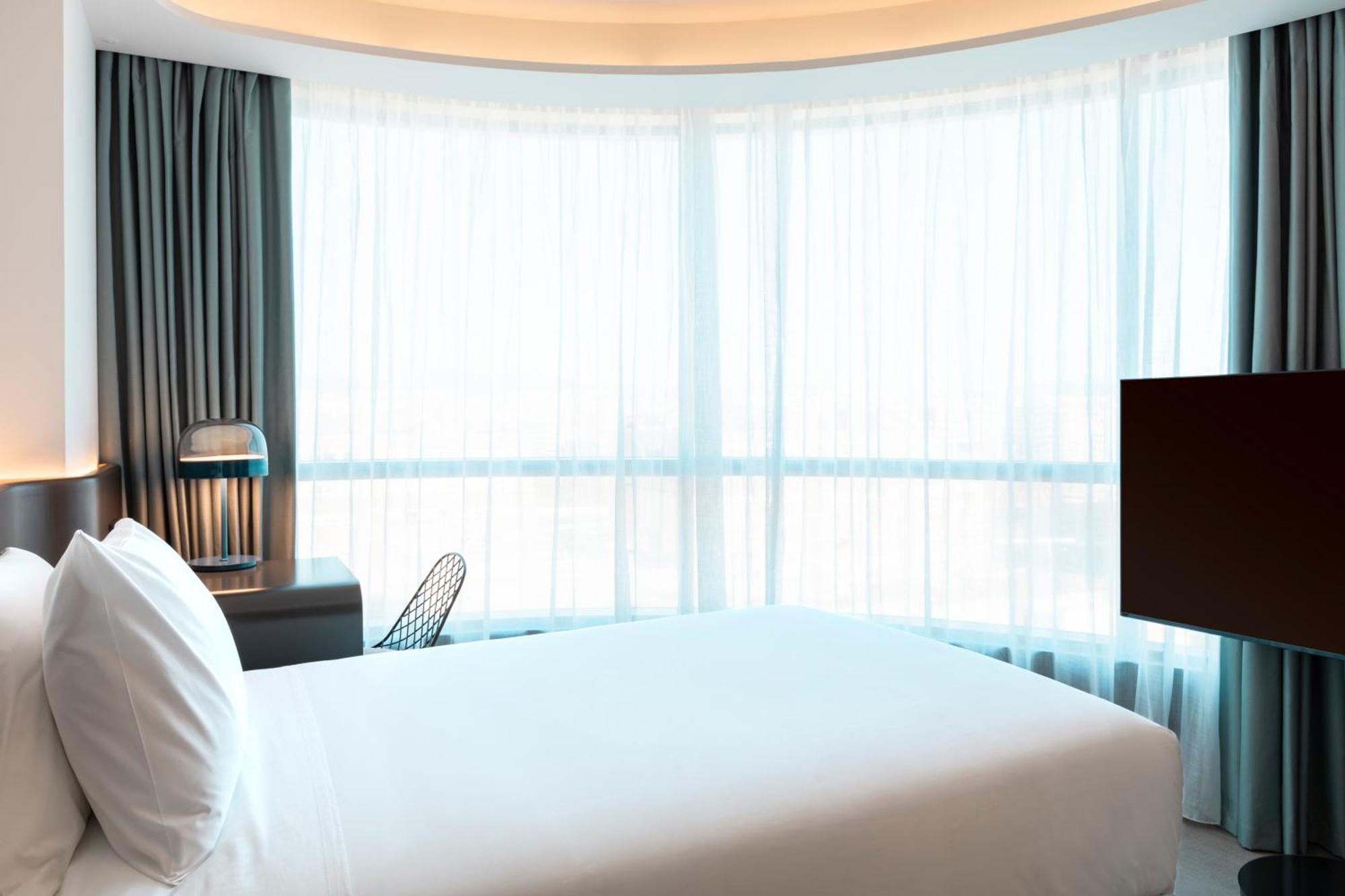 Labtwentytwo Barcelona, A Tribute Portfolio Hotel By Marriott المظهر الخارجي الصورة