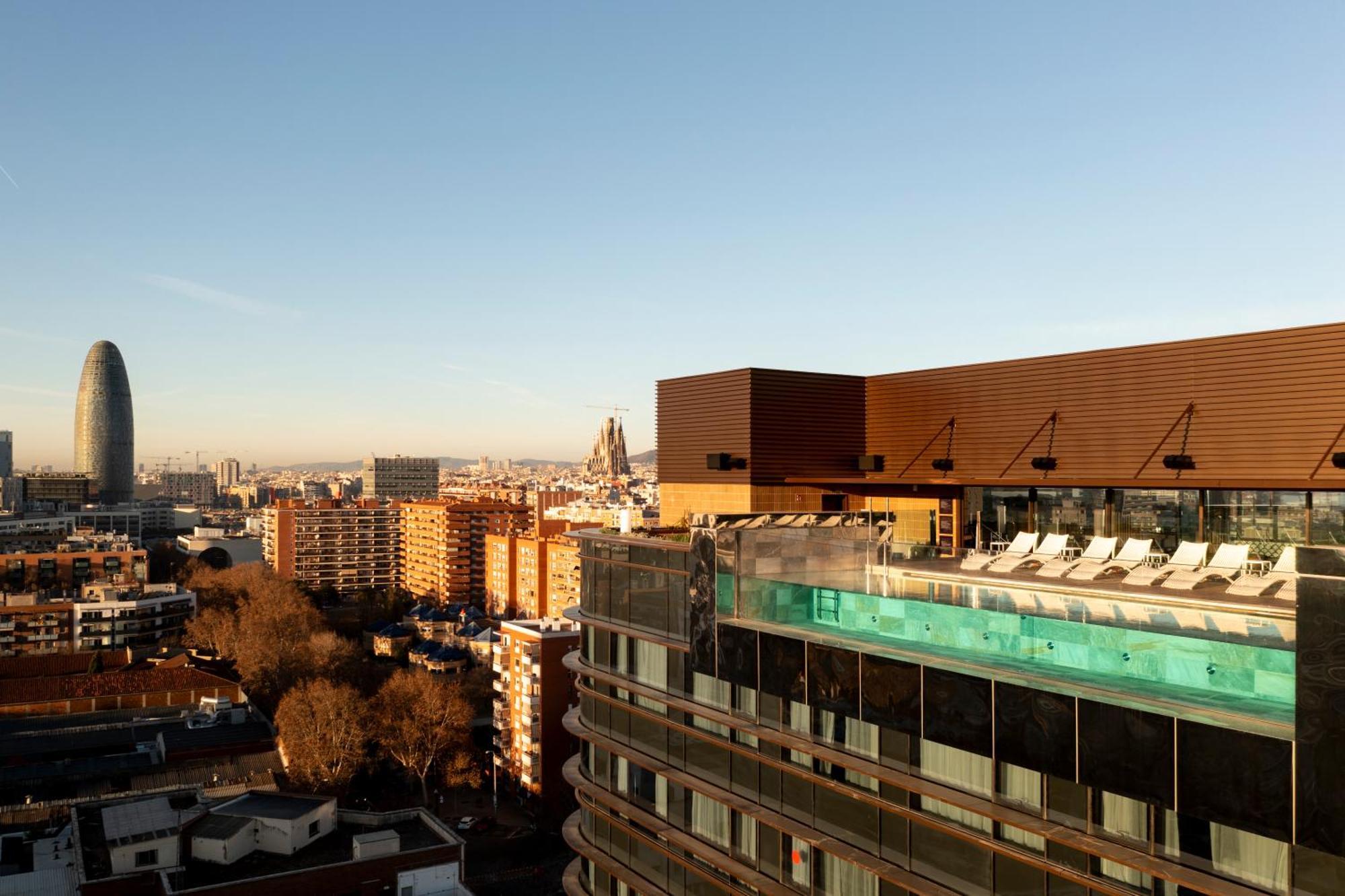 Labtwentytwo Barcelona, A Tribute Portfolio Hotel By Marriott المظهر الخارجي الصورة