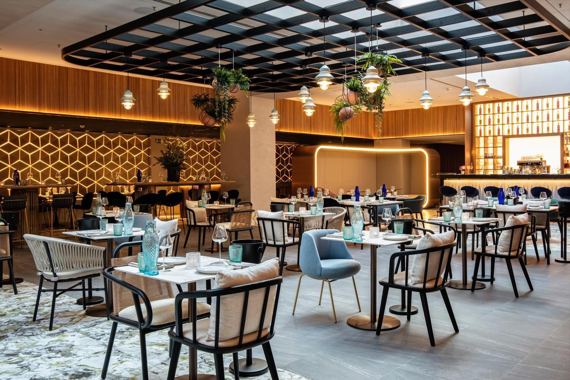 Labtwentytwo Barcelona, A Tribute Portfolio Hotel By Marriott المظهر الخارجي الصورة