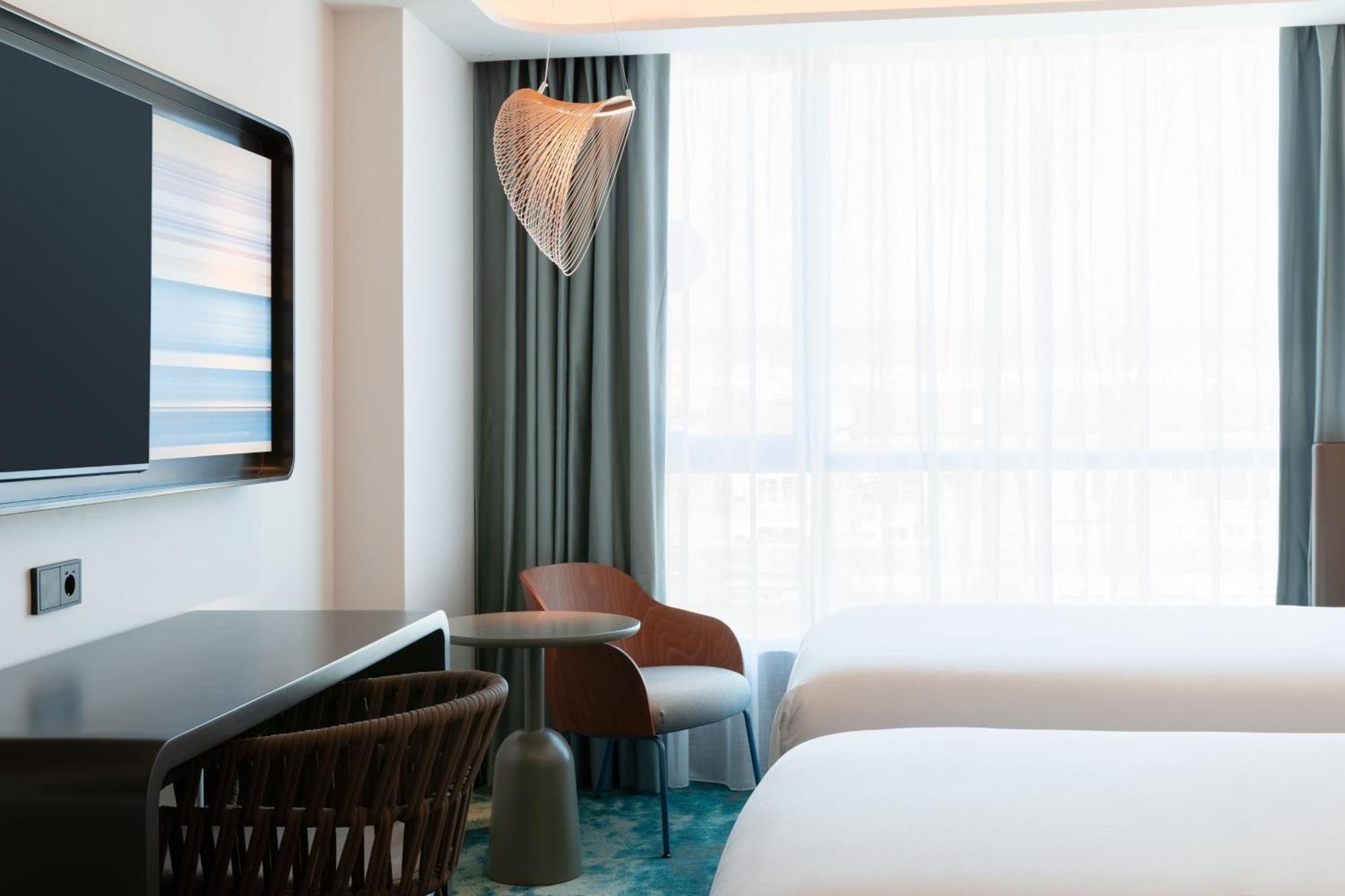 Labtwentytwo Barcelona, A Tribute Portfolio Hotel By Marriott المظهر الخارجي الصورة
