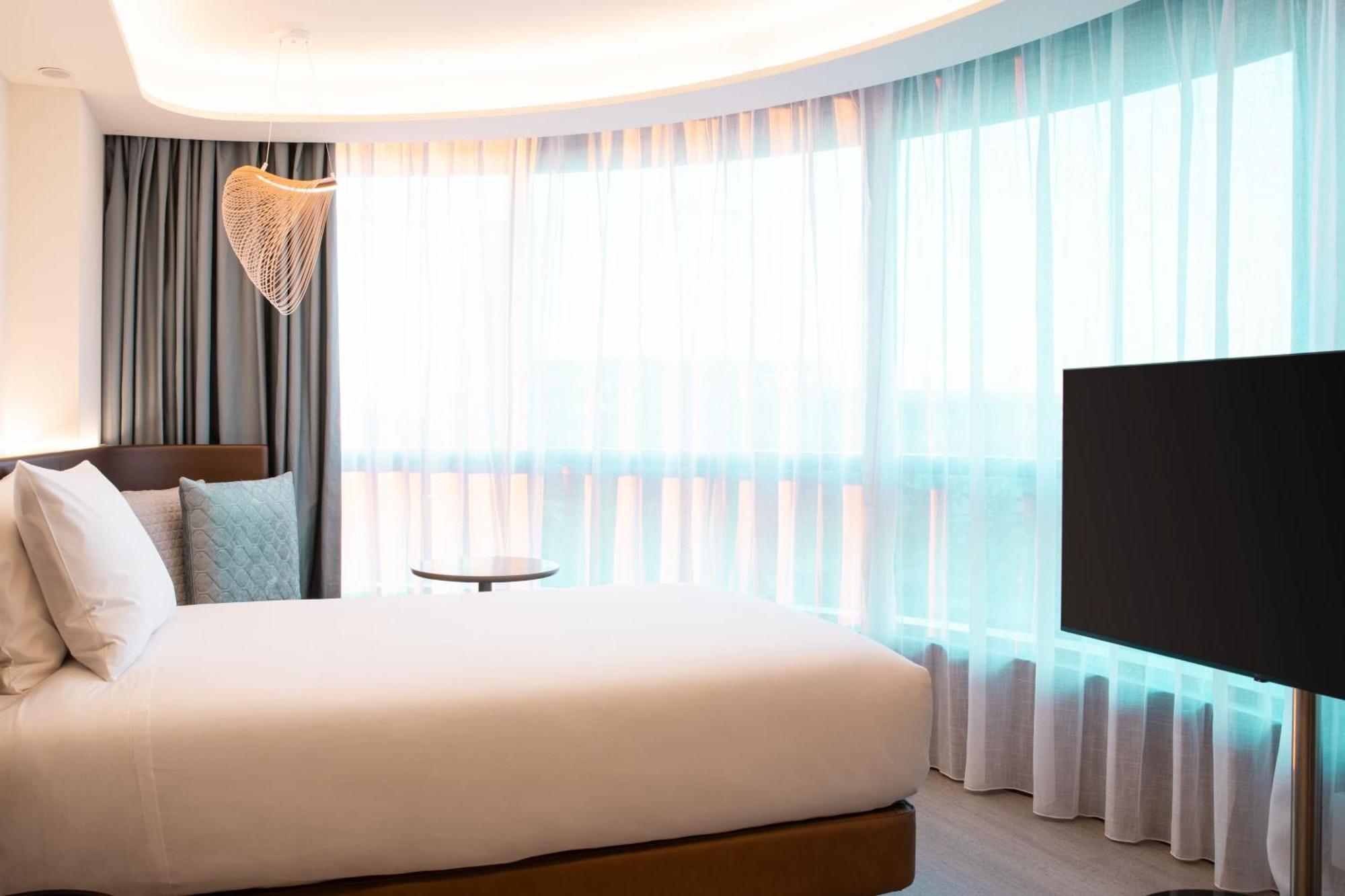 Labtwentytwo Barcelona, A Tribute Portfolio Hotel By Marriott المظهر الخارجي الصورة
