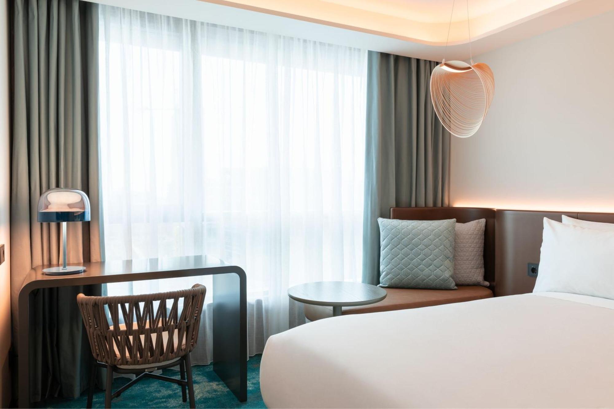 Labtwentytwo Barcelona, A Tribute Portfolio Hotel By Marriott المظهر الخارجي الصورة