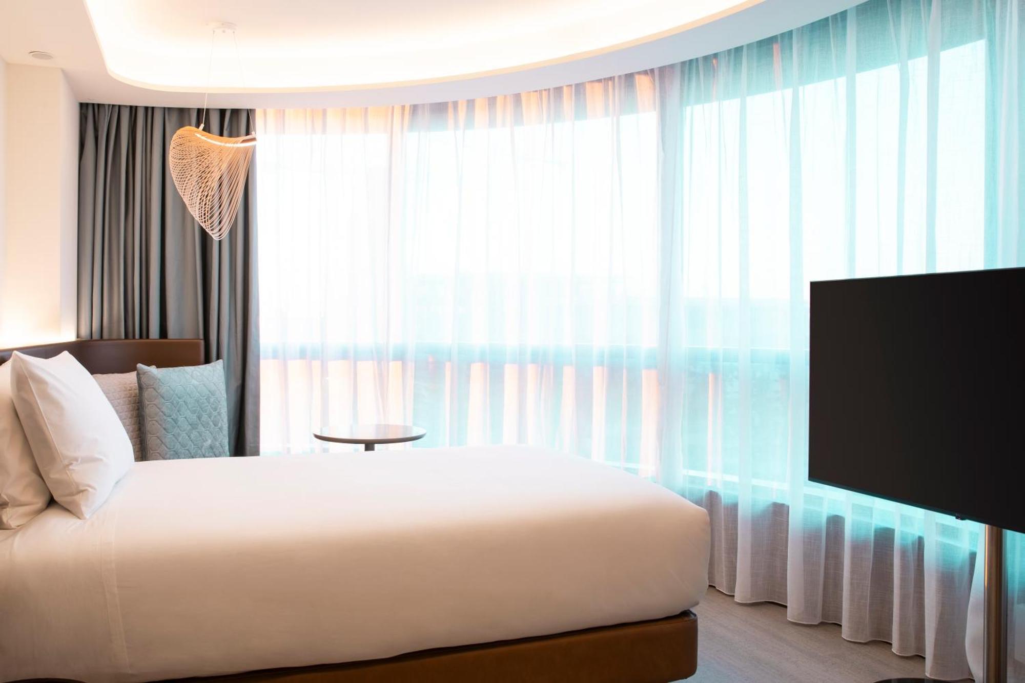 Labtwentytwo Barcelona, A Tribute Portfolio Hotel By Marriott المظهر الخارجي الصورة