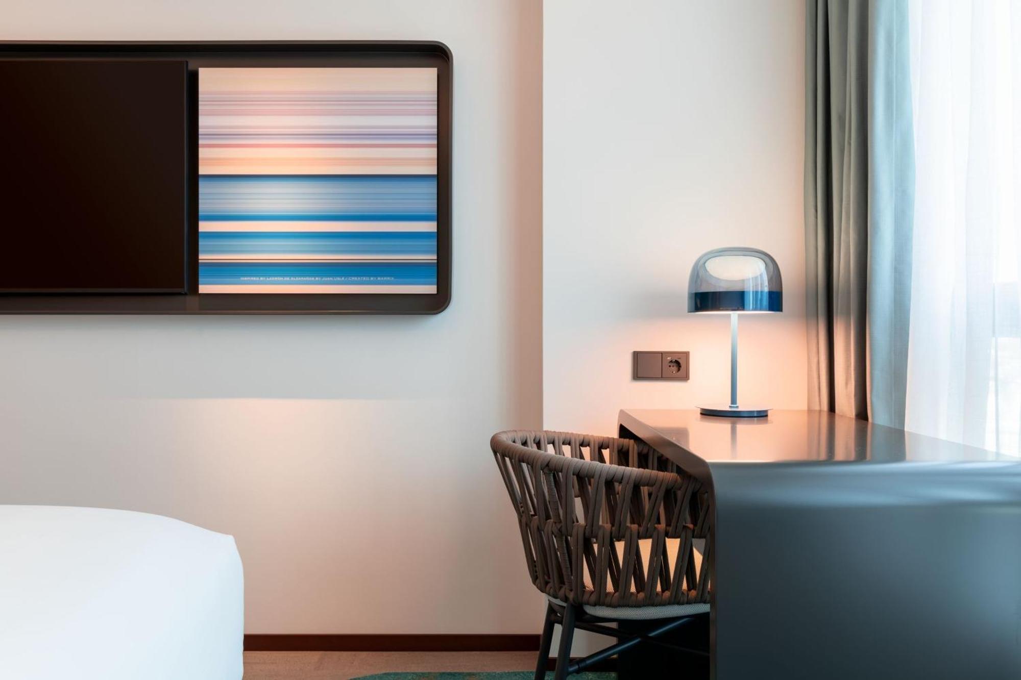 Labtwentytwo Barcelona, A Tribute Portfolio Hotel By Marriott المظهر الخارجي الصورة