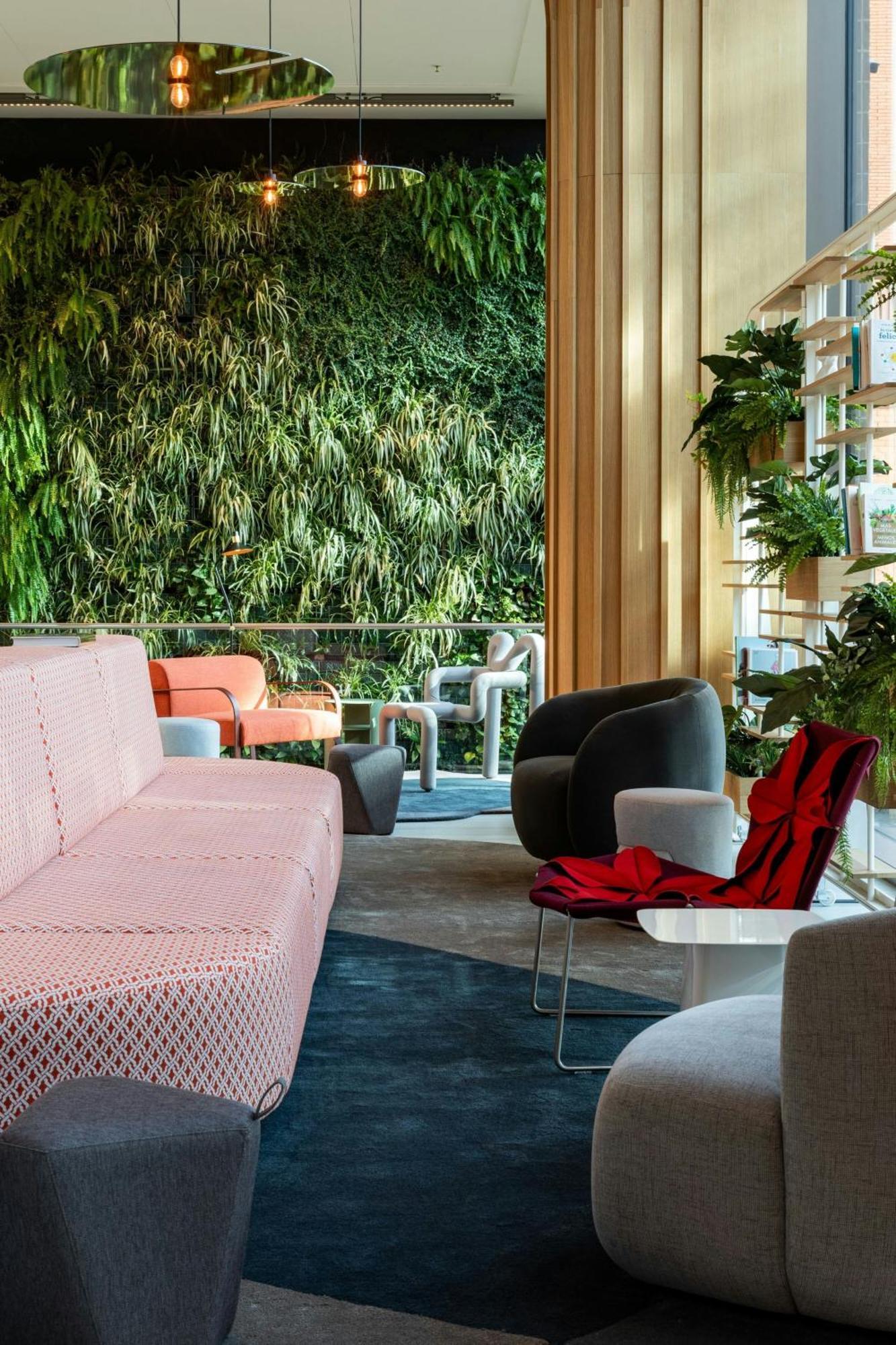 Labtwentytwo Barcelona, A Tribute Portfolio Hotel By Marriott المظهر الخارجي الصورة